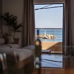 Sea Mirror Apartmán *