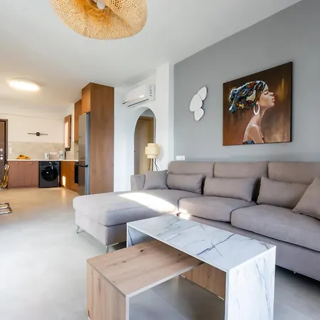 Sea Mirror * Hersonissos (Crete)