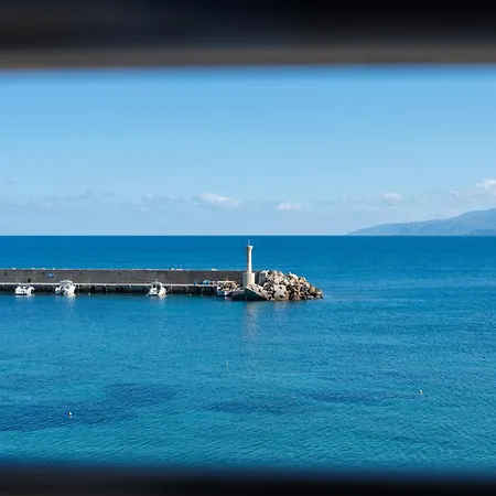 Sea Mirror Apartman *