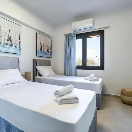 Sea Mirror * Χερσόνησος