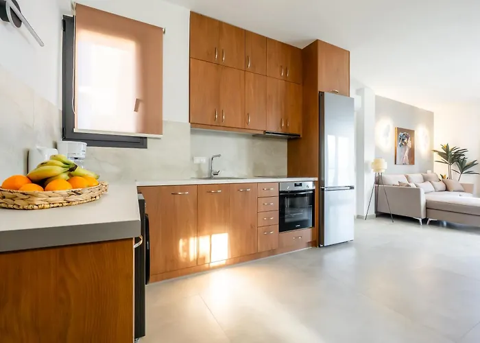 Sea Mirror Apartment *